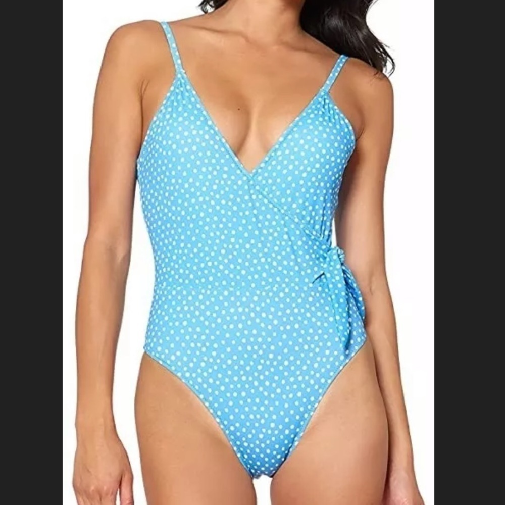 JESSICA Simpson On the Spot One Piece Swimsuit